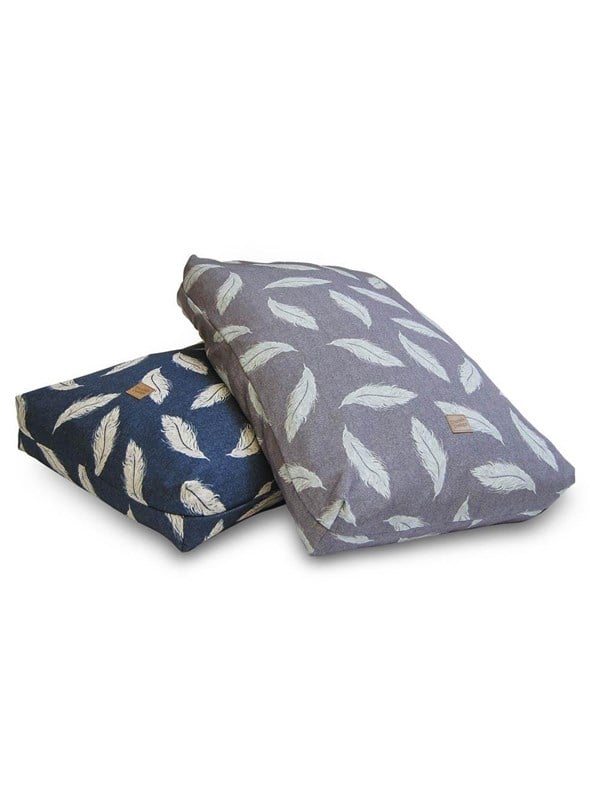 Hundeseng Retreat Eco Well Feather Grey Duvet Large fra Danish Design