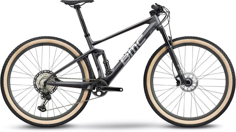 Fourstroke 01 Three 2022   Grå fra Bmc