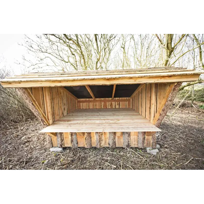 Tiset Shelter Gram 360 x 210 - Dansk Lærketræ Hytte
